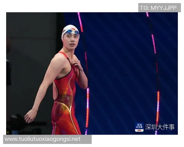 泳池明星闪耀登场：畅游竞技与魅力的完美融合